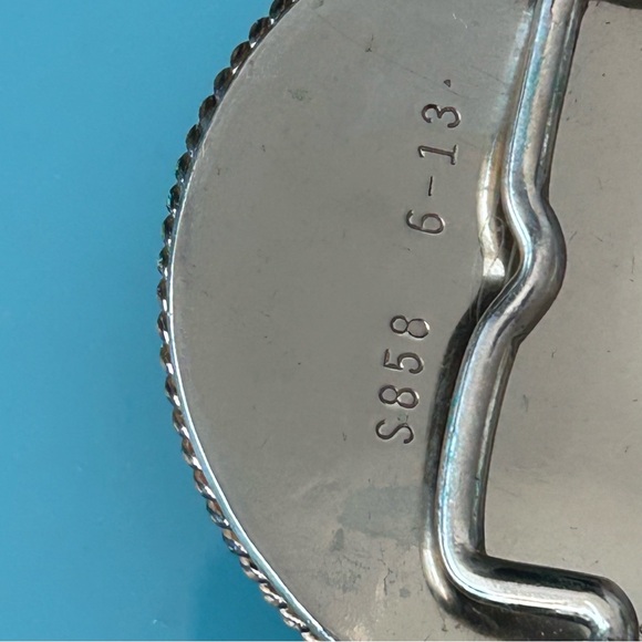 Montana Silversmiths Silver Belt Buckle - Picture 4 of 11